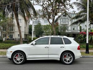 Chiếc SUV này sở hữu động cơ V8 mạnh mẽ